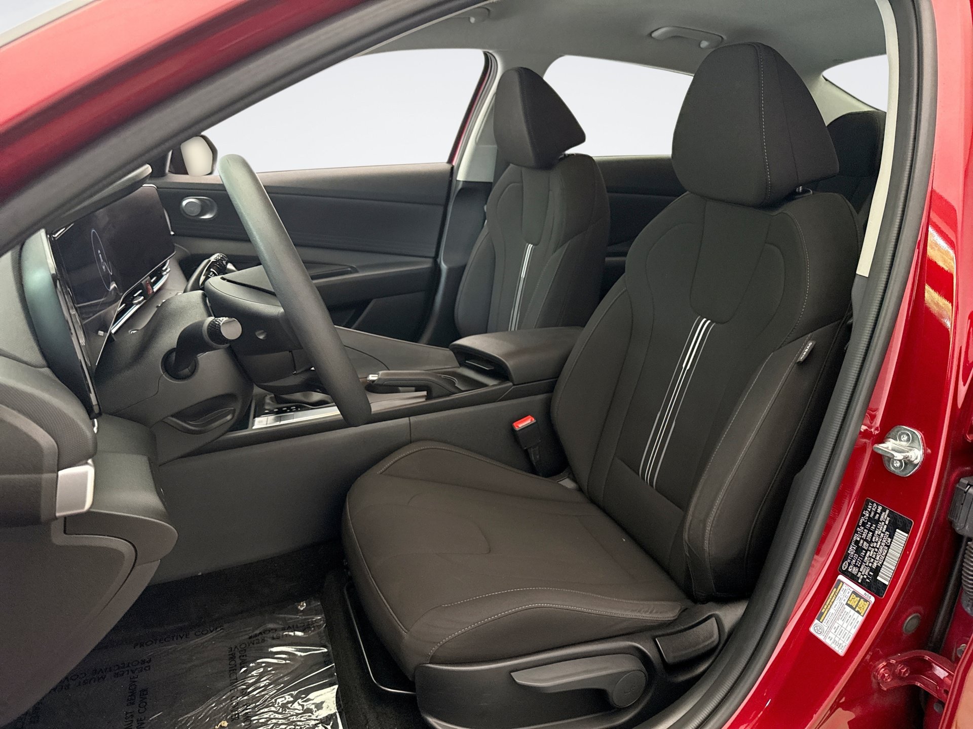 Used 2024 Hyundai Elantra SEL FWD image 11