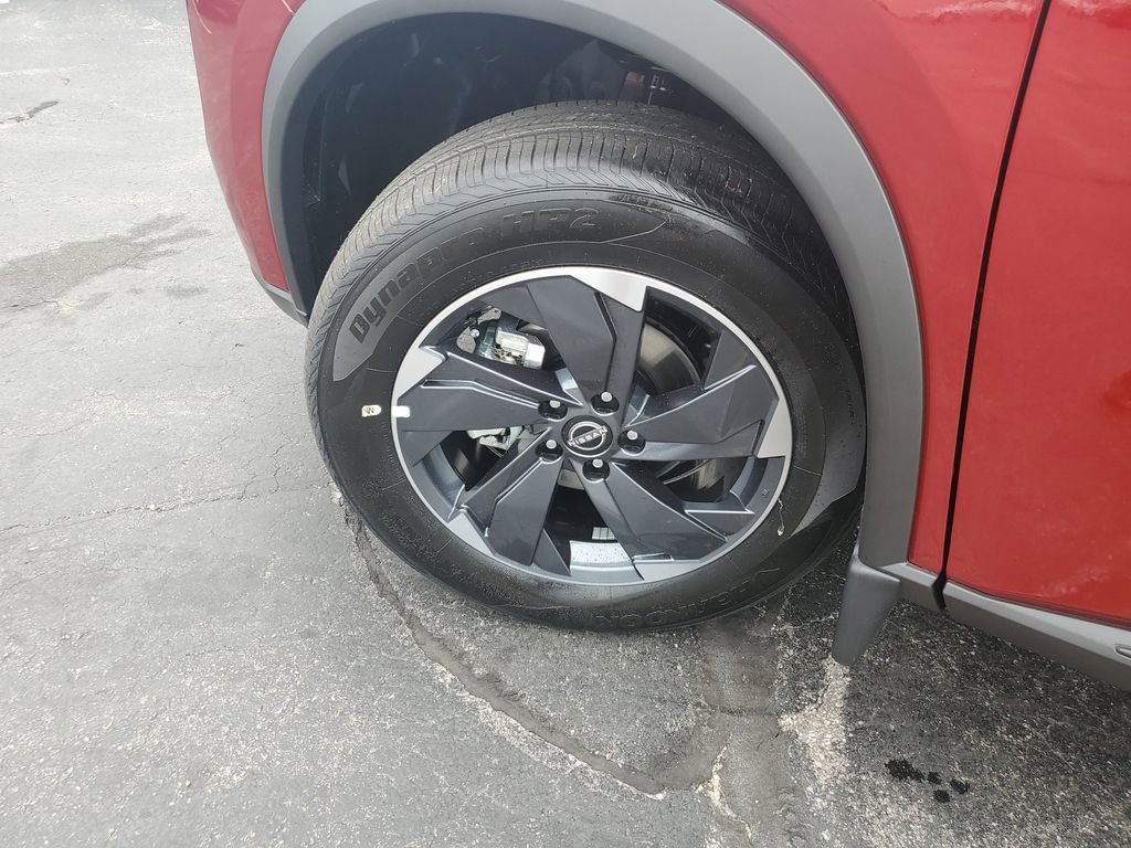New 2026 Nissan Rogue SV image 33