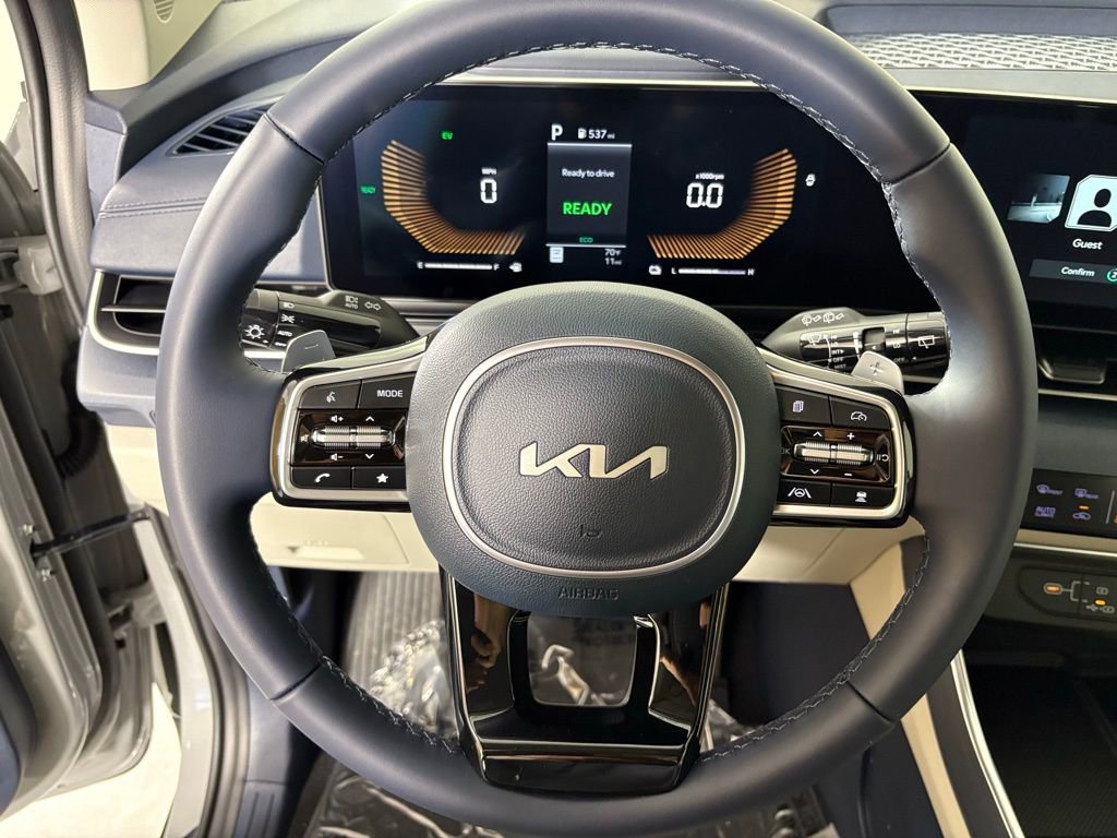 New 2026 Kia Carnival EX image 19