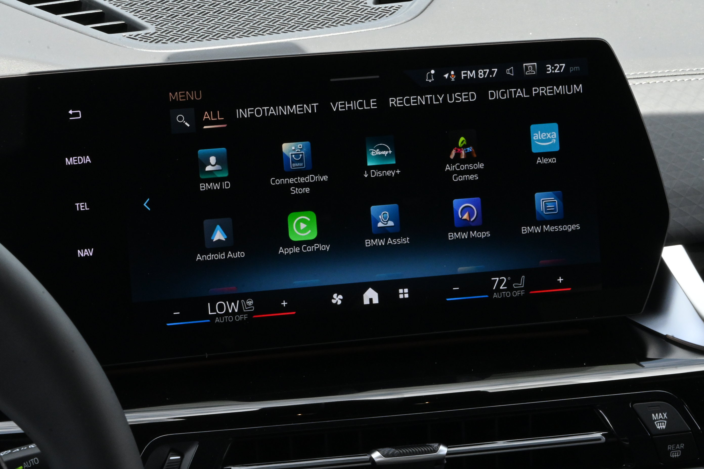 New 2026 BMW X2 xDrive28i w/ Technology Package AWD/4WD image 18