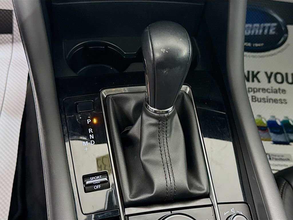 Used 2019 MAZDA MAZDA3 w/Preferred Pkg image 17