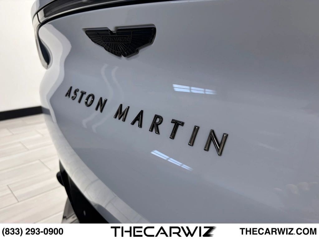 Used 2021 Aston Martin DBX AWD/4WD image 30