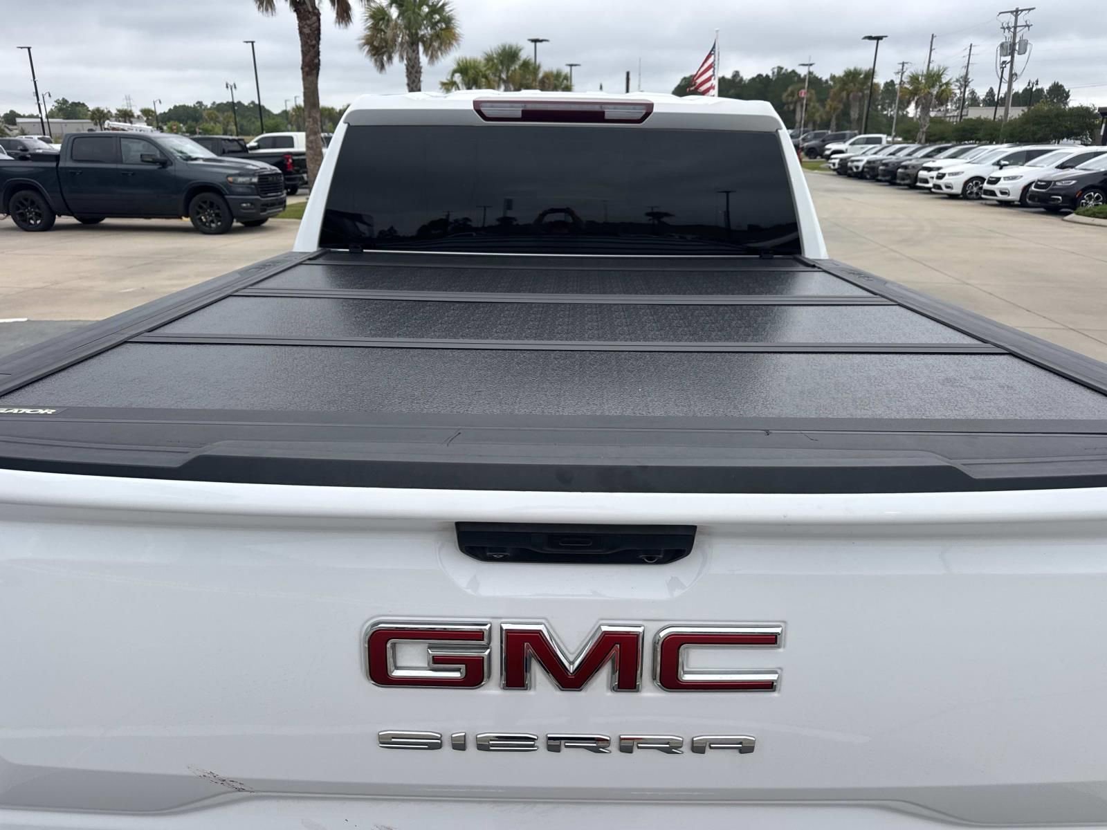 Used 2024 GMC Sierra 1500 Pro w/ Pro Value Package AWD/4WD image 8