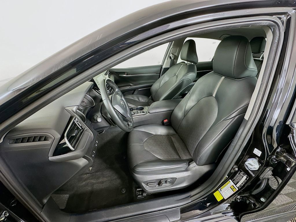 Used 2023 Toyota Camry XSE image 20