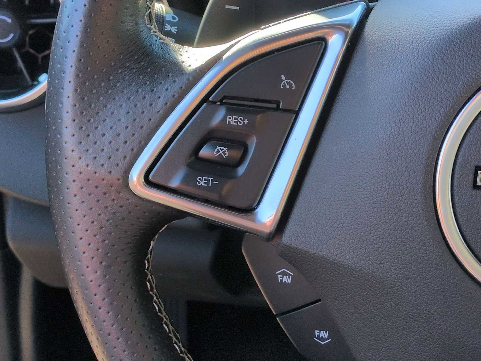 Used 2023 Chevrolet Camaro SS image 23