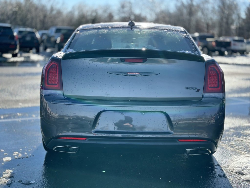 Used 2022 Chrysler 300 S image 5