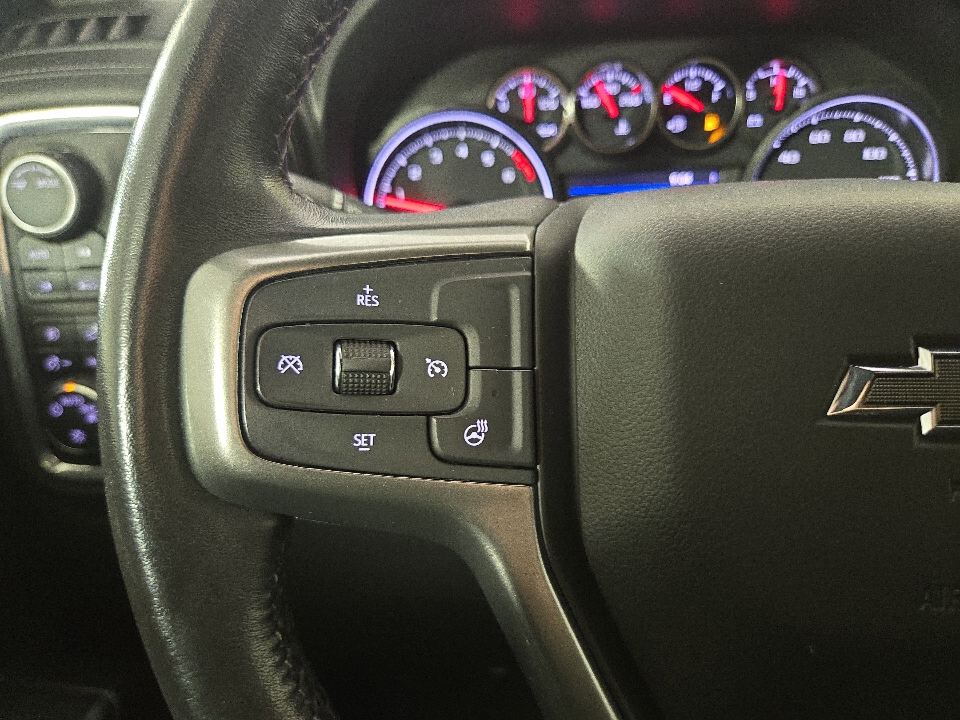 Certified 2021 Chevrolet Silverado 1500 RST w/ LPO, Blackout Package image 15