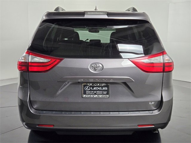 Used 2019 Toyota Sienna LE image 5