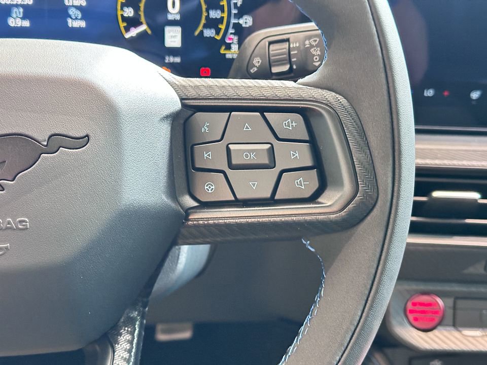 New 2025 Ford Mustang Dark Horse image 25