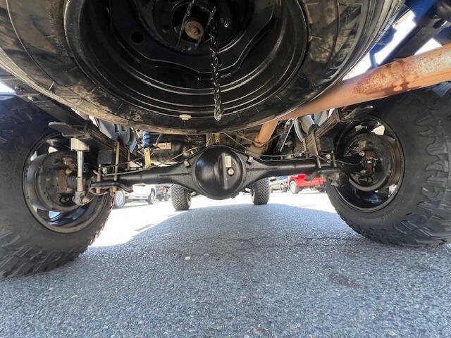 Used 2019 Toyota Tacoma TRD Sport image 13