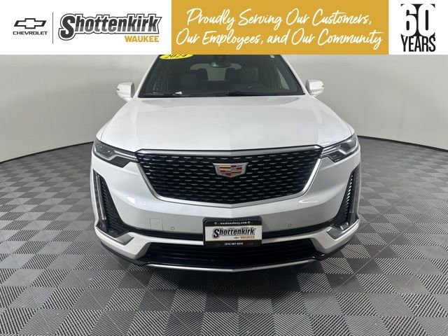 Used 2024 Cadillac XT6 Luxury w/ LPO, Floor Liner Package image 8