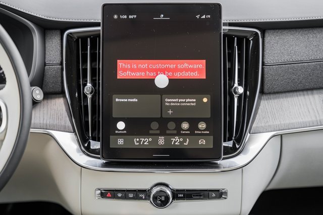 New 2026 Volvo XC90 B6 Ultra image 20