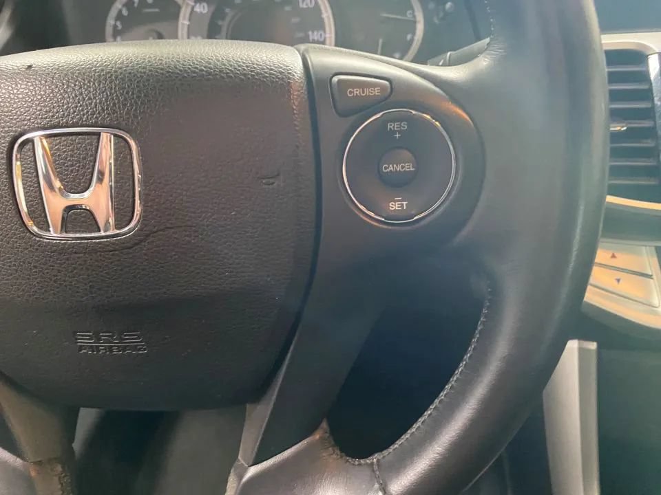 Used 2013 Honda Accord EX-L image 19
