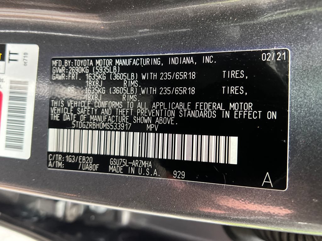 Used 2021 Toyota Highlander XLE AWD/4WD image 28