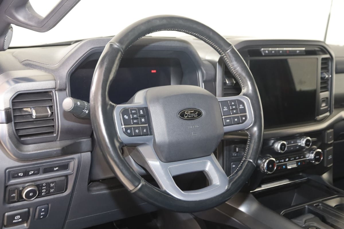 Used 2024 Ford F150 Lariat AWD/4WD image 6