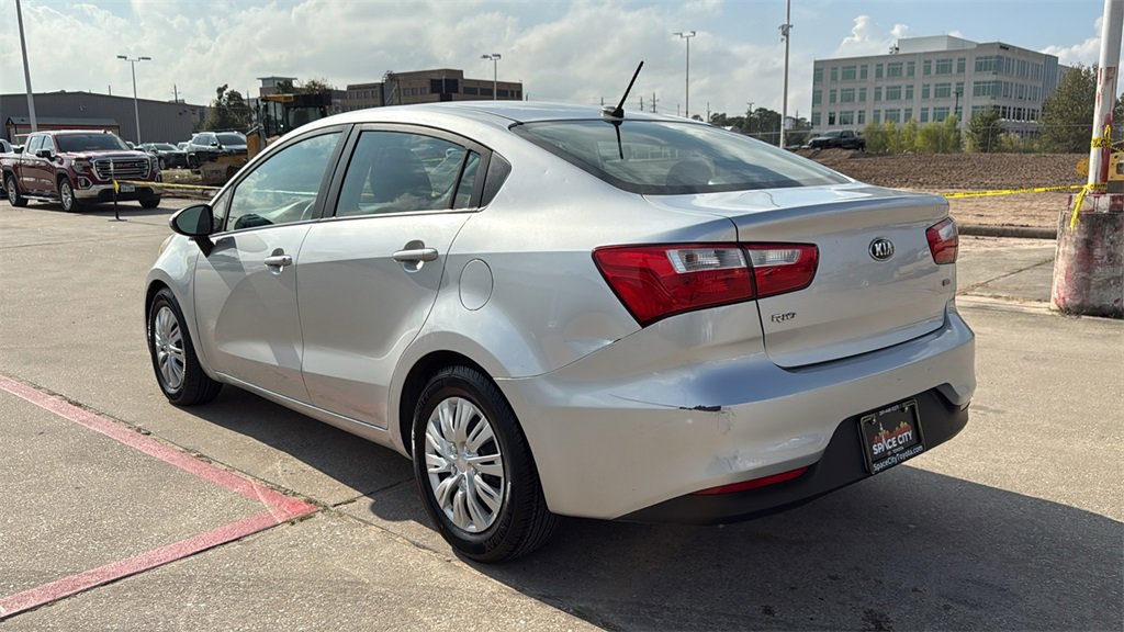 Used 2016 Kia Rio LX image 5