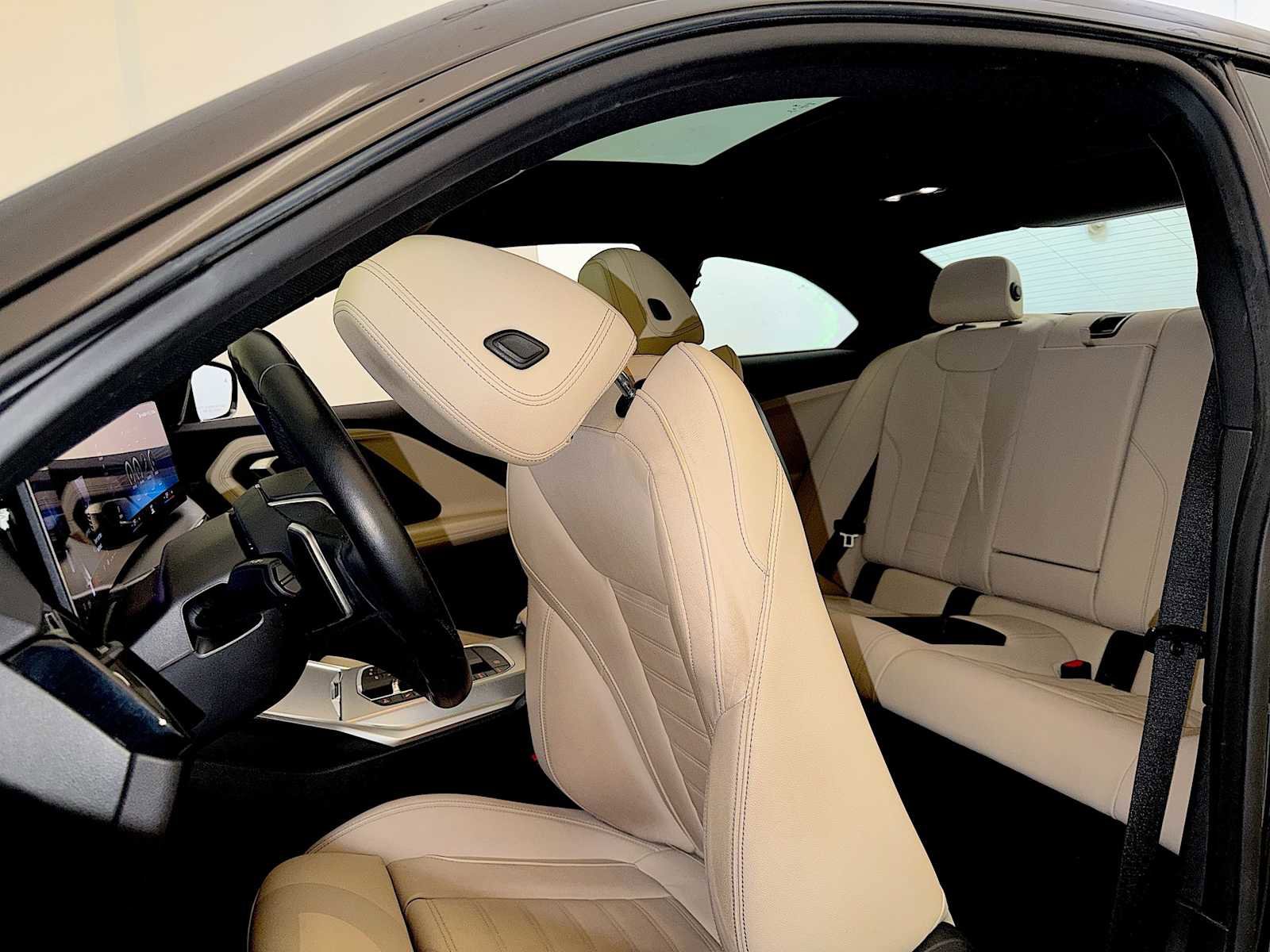 Certified 2023 BMW 230i xDrive 230i xDrive w/ Premium Package image 21