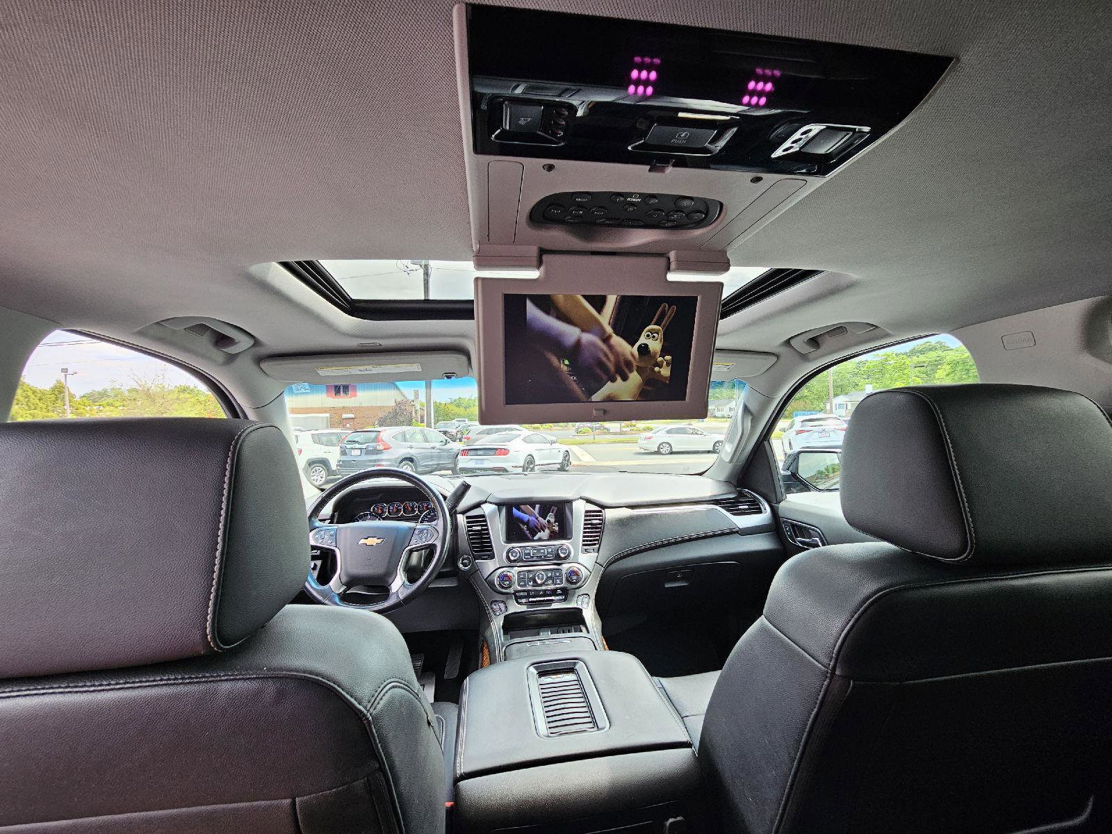Used 2019 Chevrolet Tahoe Premier image 18