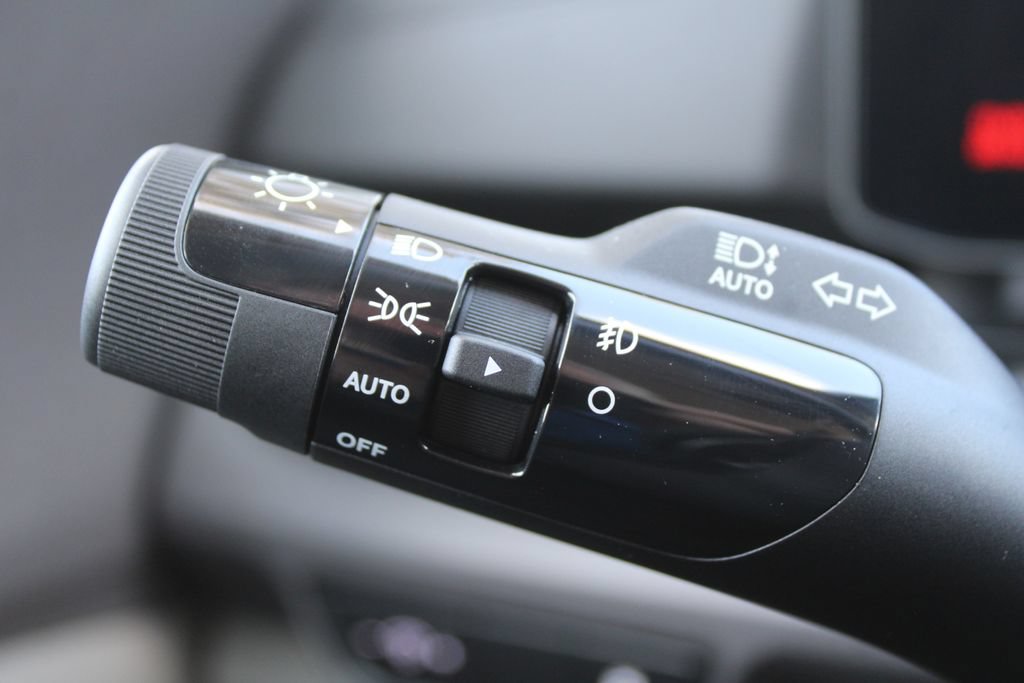 New 2027 Kia Carnival SX FWD image 35