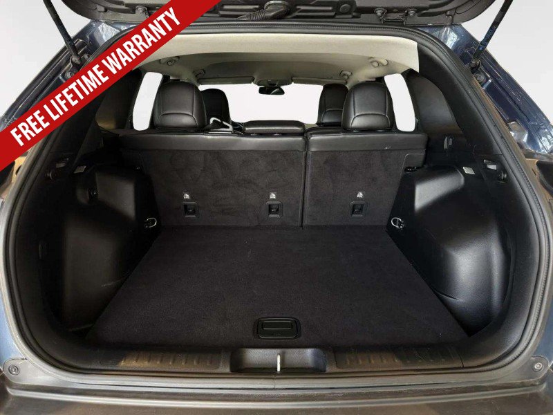 Used 2019 Jeep Cherokee Latitude Plus w/ Cold Weather Group AWD/4WD image 32