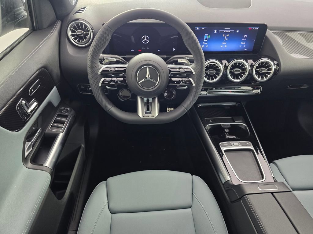 New 2026 Mercedes-Benz GLA 35 AMG 4MATIC image 10