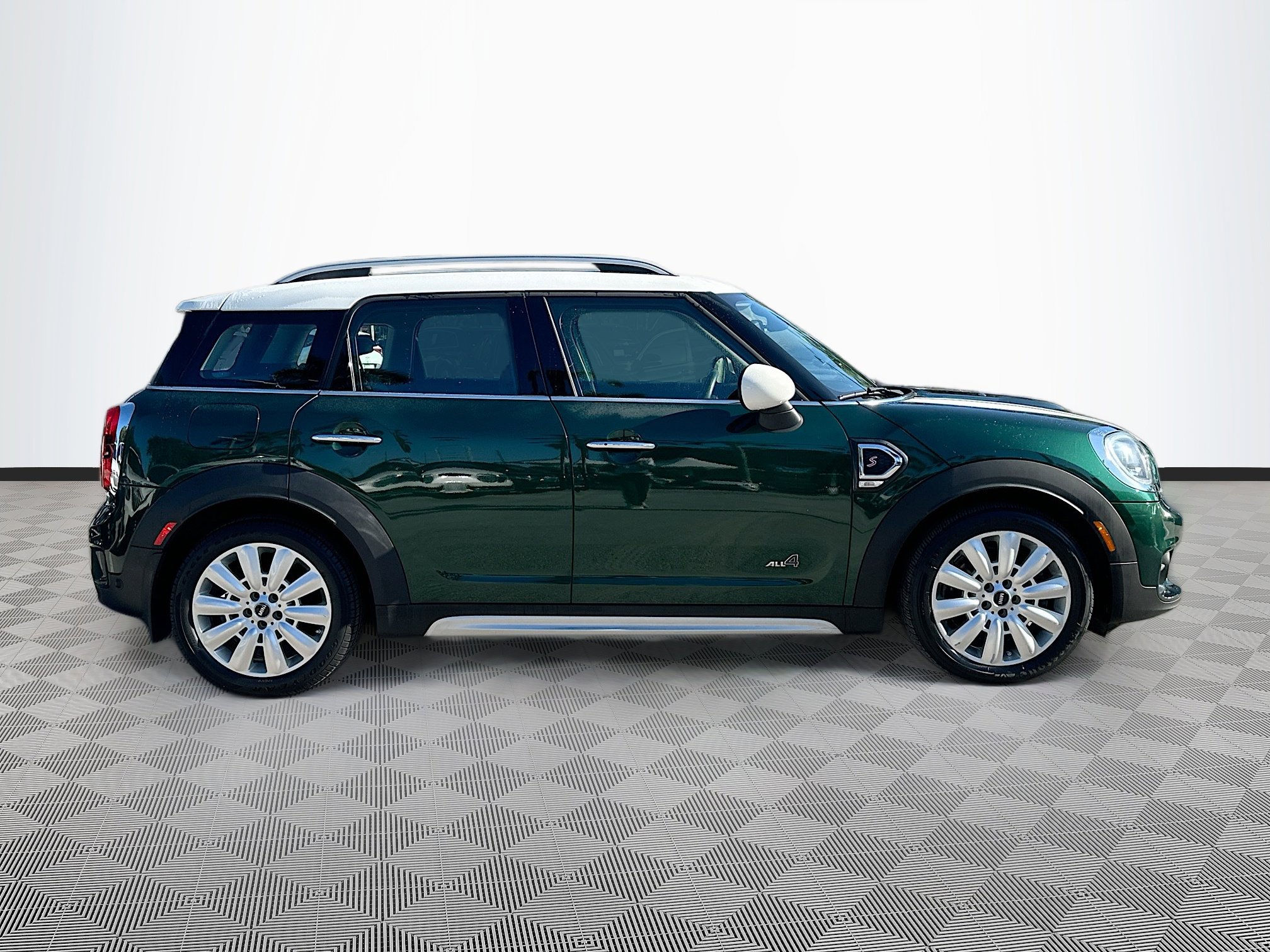 Used 2019 MINI Cooper Countryman S image 8