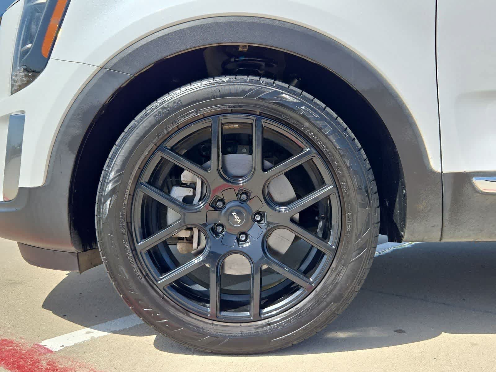 Used 2020 Kia Telluride EX FWD image 12