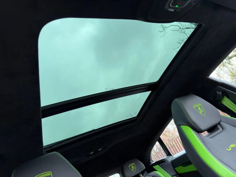 Used 2024 Lamborghini Urus S image 26