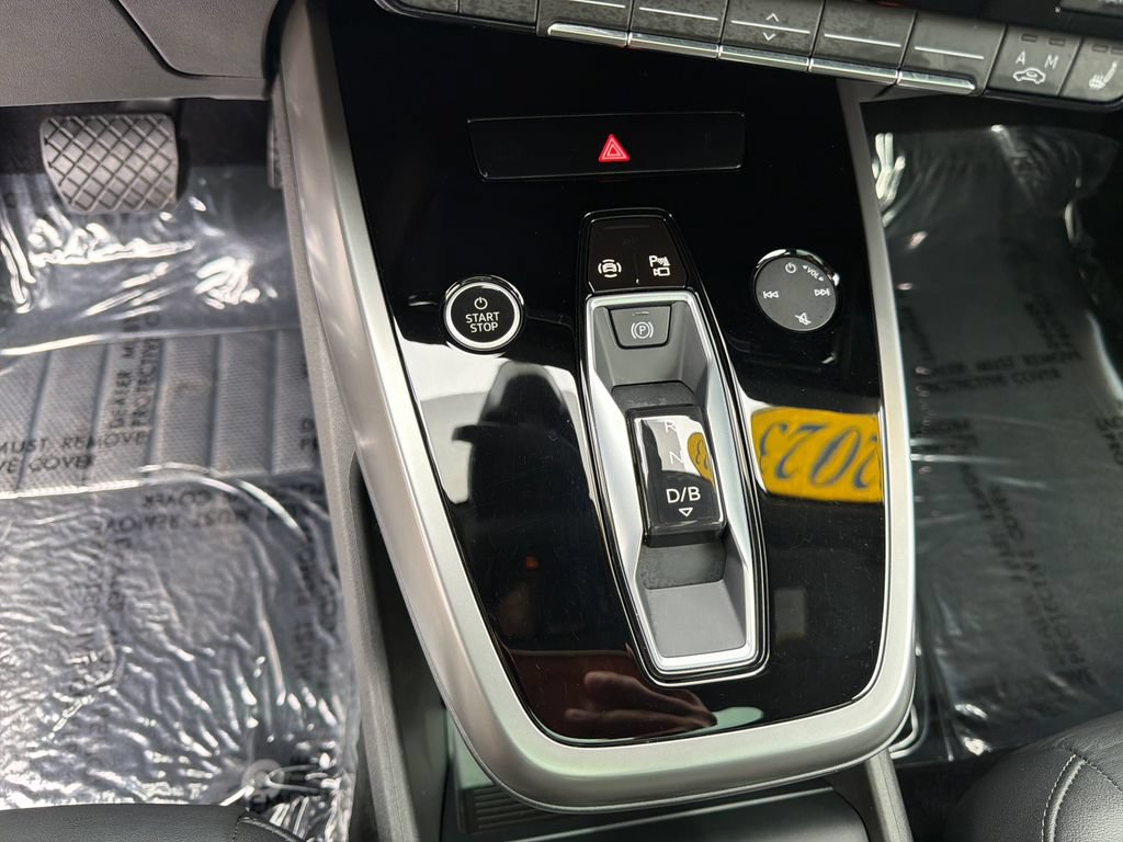 Used 2023 Audi Q4 e-tron Premium Plus w/ Premium Plus AWD/4WD image 26