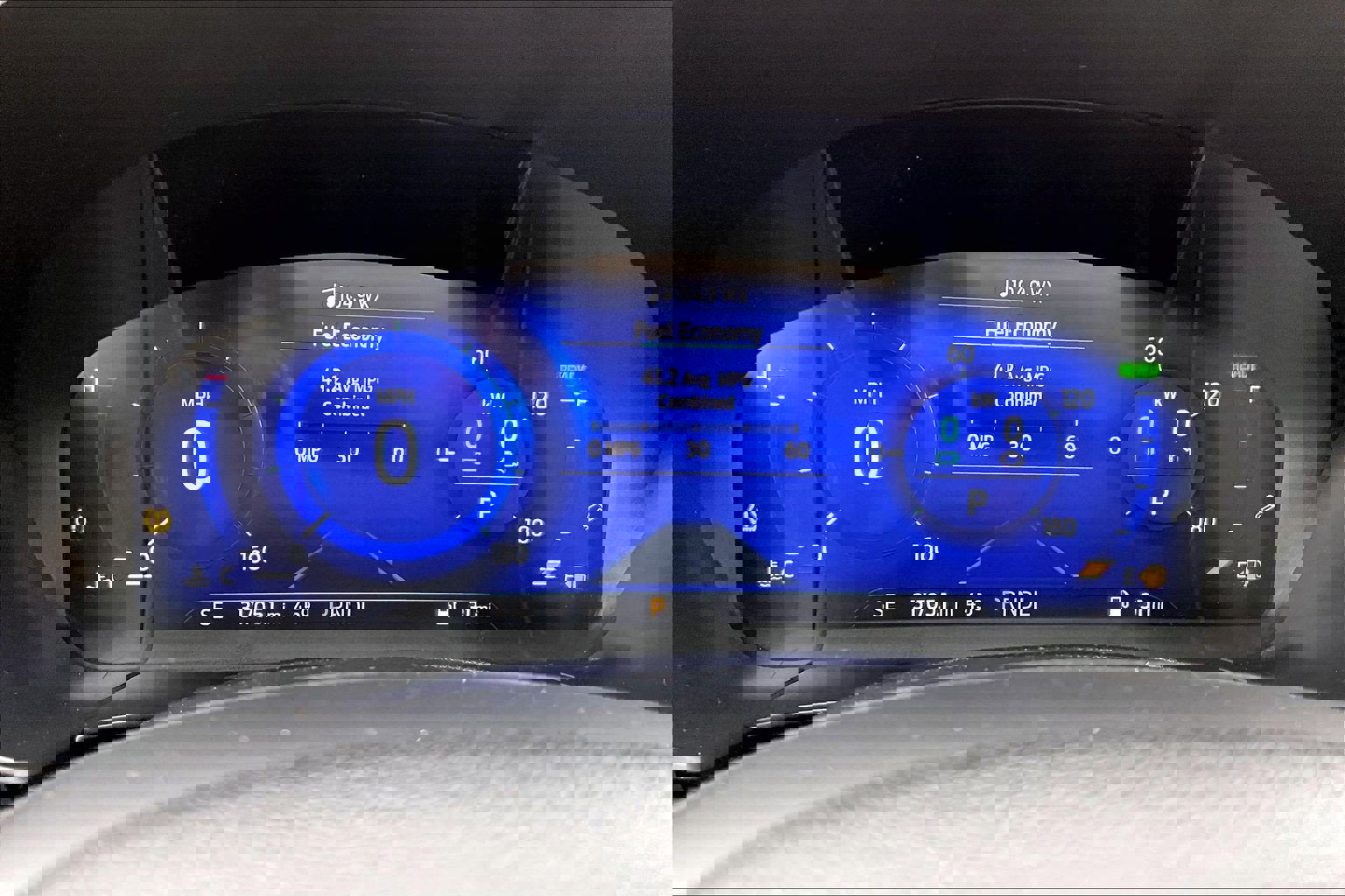 Used 2020 Ford Escape SE Sport image 24