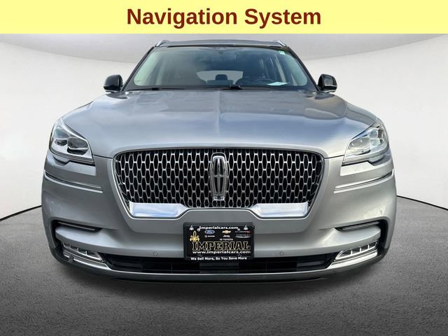 Used 2020 Lincoln Aviator Reserve w/ Equipment Group 202A image 4