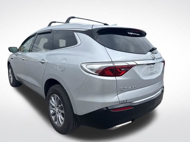 Used 2022 Buick Enclave Essence w/ Sound and Sites Package image 3