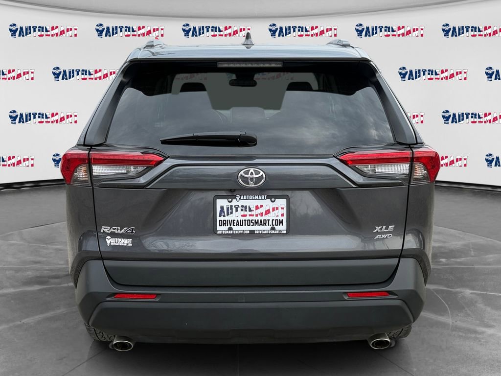 Used 2025 Toyota RAV4 XLE image 6