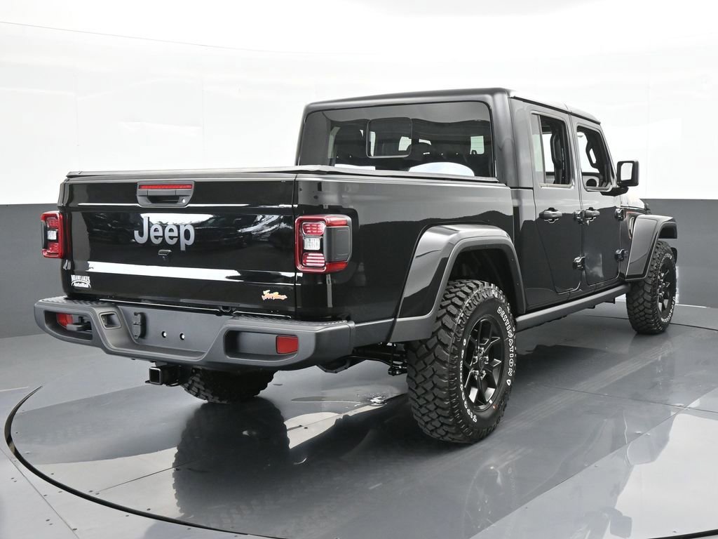 Used 2024 Jeep Gladiator Sport image 5