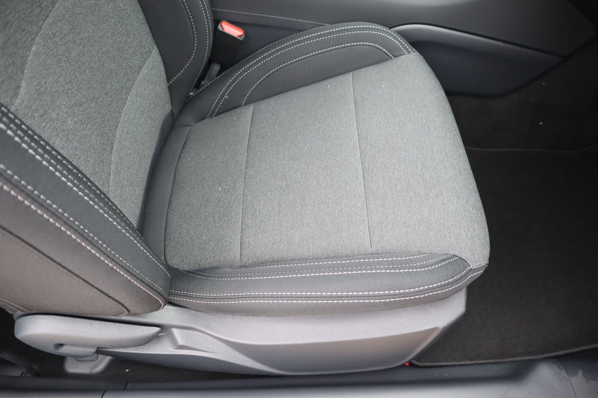 New 2025 Ford Mustang Coupe image 13