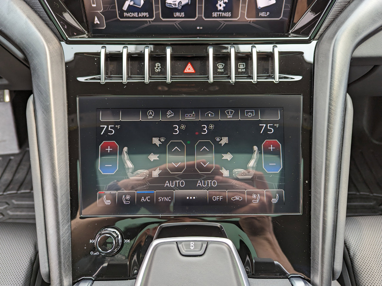 Used 2021 Lamborghini Urus image 20