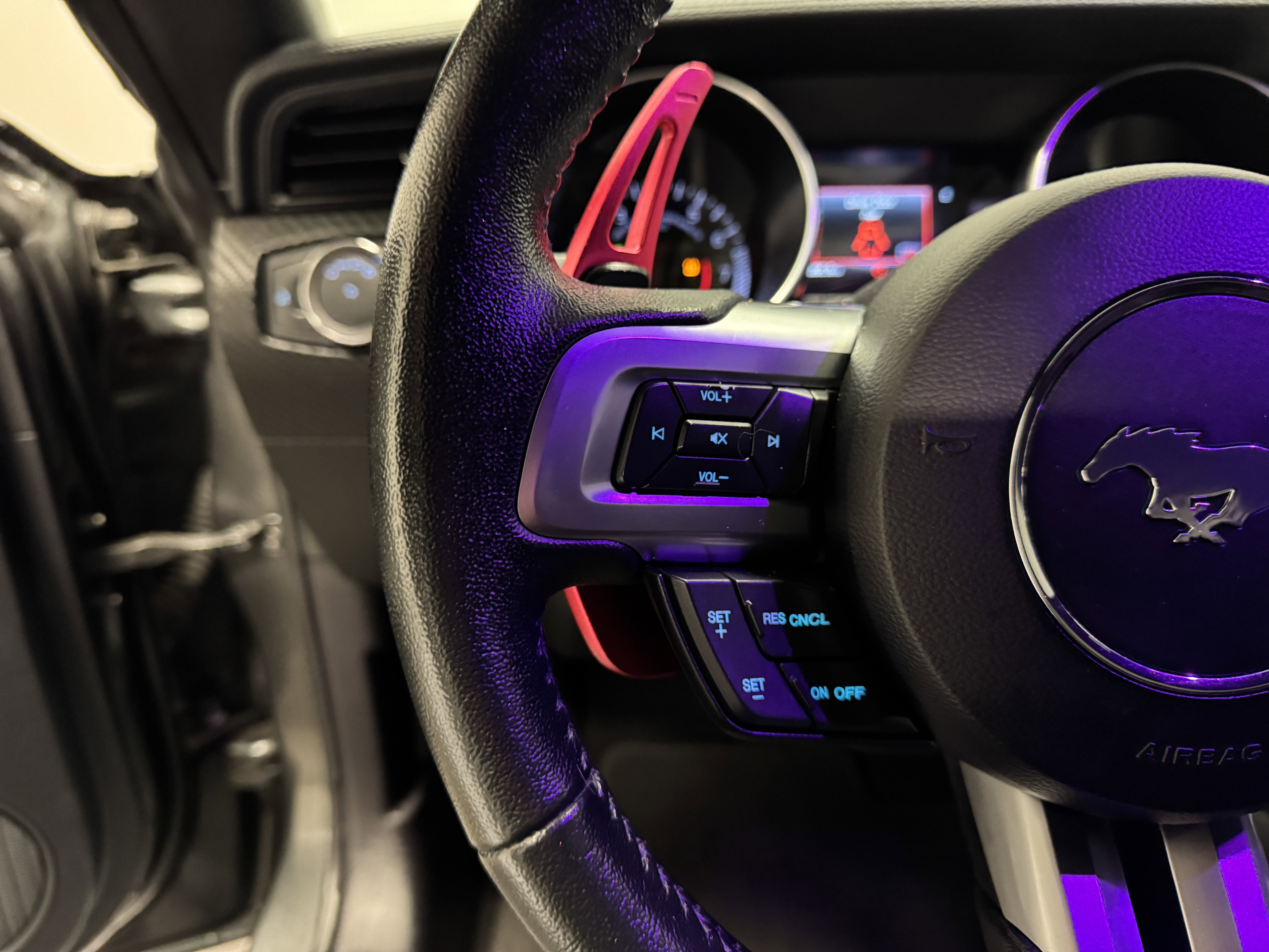 Used 2019 Ford Mustang Coupe image 19