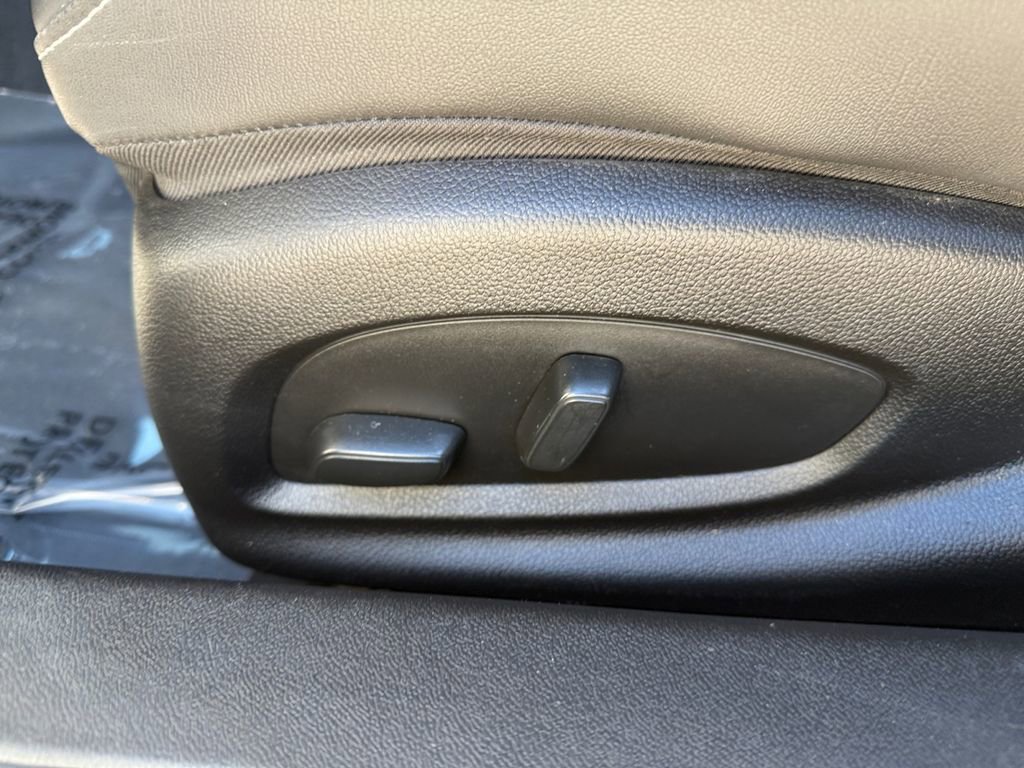 Used 2023 Chevrolet Camaro SS image 17