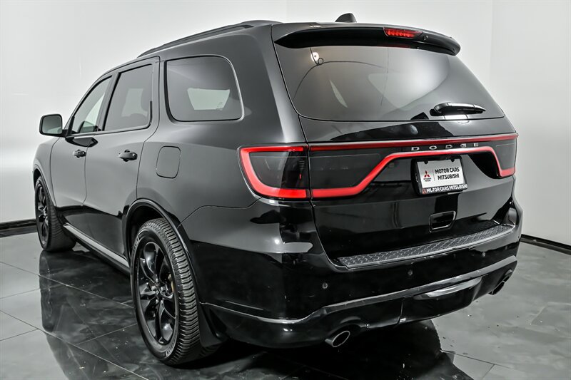 Used 2020 Dodge Durango R/T w/ Technology Group AWD/4WD image 7