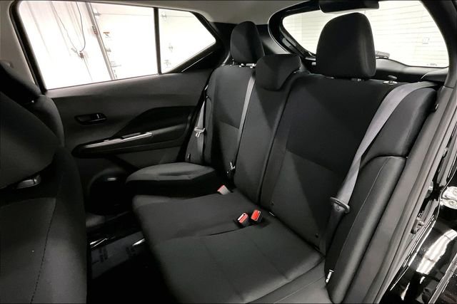 New 2025 Nissan Kicks Play S image 11