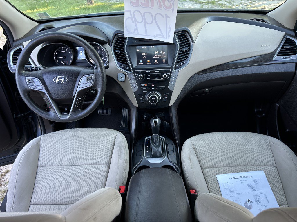 Used 2017 Hyundai Santa Fe Sport AWD/4WD image 6
