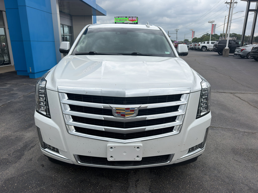 Used 2017 Cadillac Escalade Premium Luxury w/ LPO, Radiant Package AWD/4WD image 3