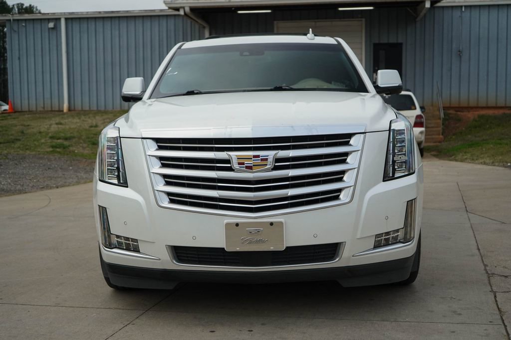 Used 2019 Cadillac Escalade Platinum image 10