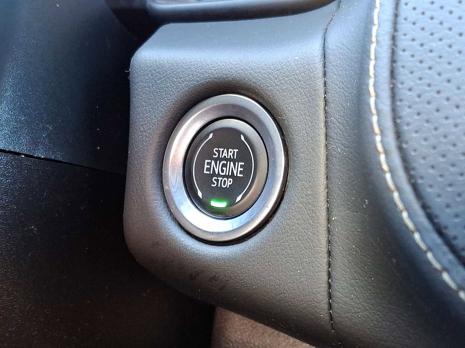 Certified 2023 Chevrolet Suburban Premier image 22