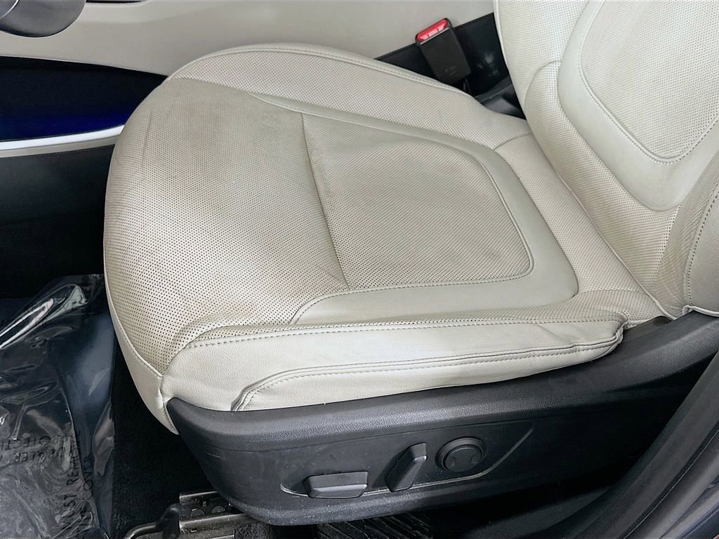 Used 2024 Hyundai Tucson Limited AWD/4WD image 27