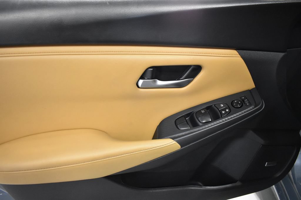 Certified 2024 Nissan Sentra SV w/ SV Premium Package FWD image 15