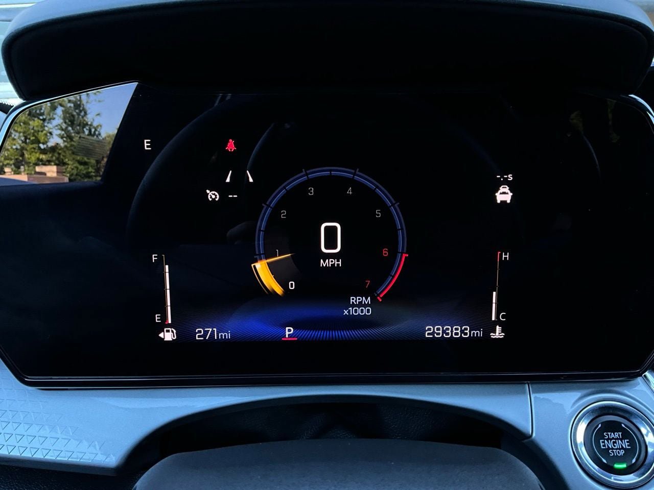 Used 2025 Chevrolet Trax LT FWD image 36