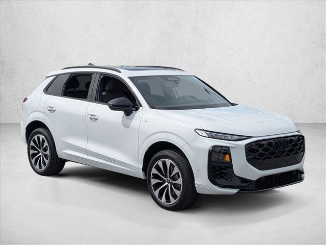 New 2026 Audi Q3 quattro 2.0T w/ Driver Assistance Package AWD/4WD image 5