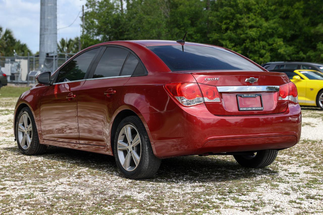 Used 2011 Chevrolet Cruze LT FWD image 5