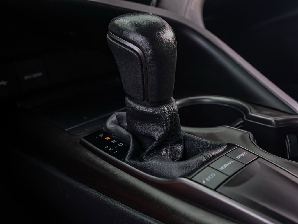 Used 2023 Toyota Camry SE image 30